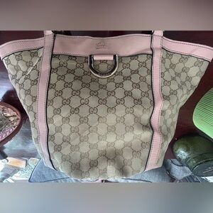 SALE ~ Gucci GG Abbey Pink Canvas Tote - 100% Authentic